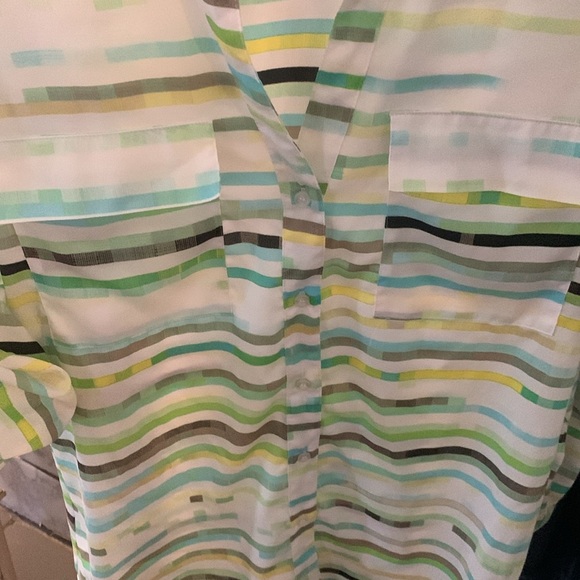 Calvin Klein size M multi colored blouse - Picture 7 of 8